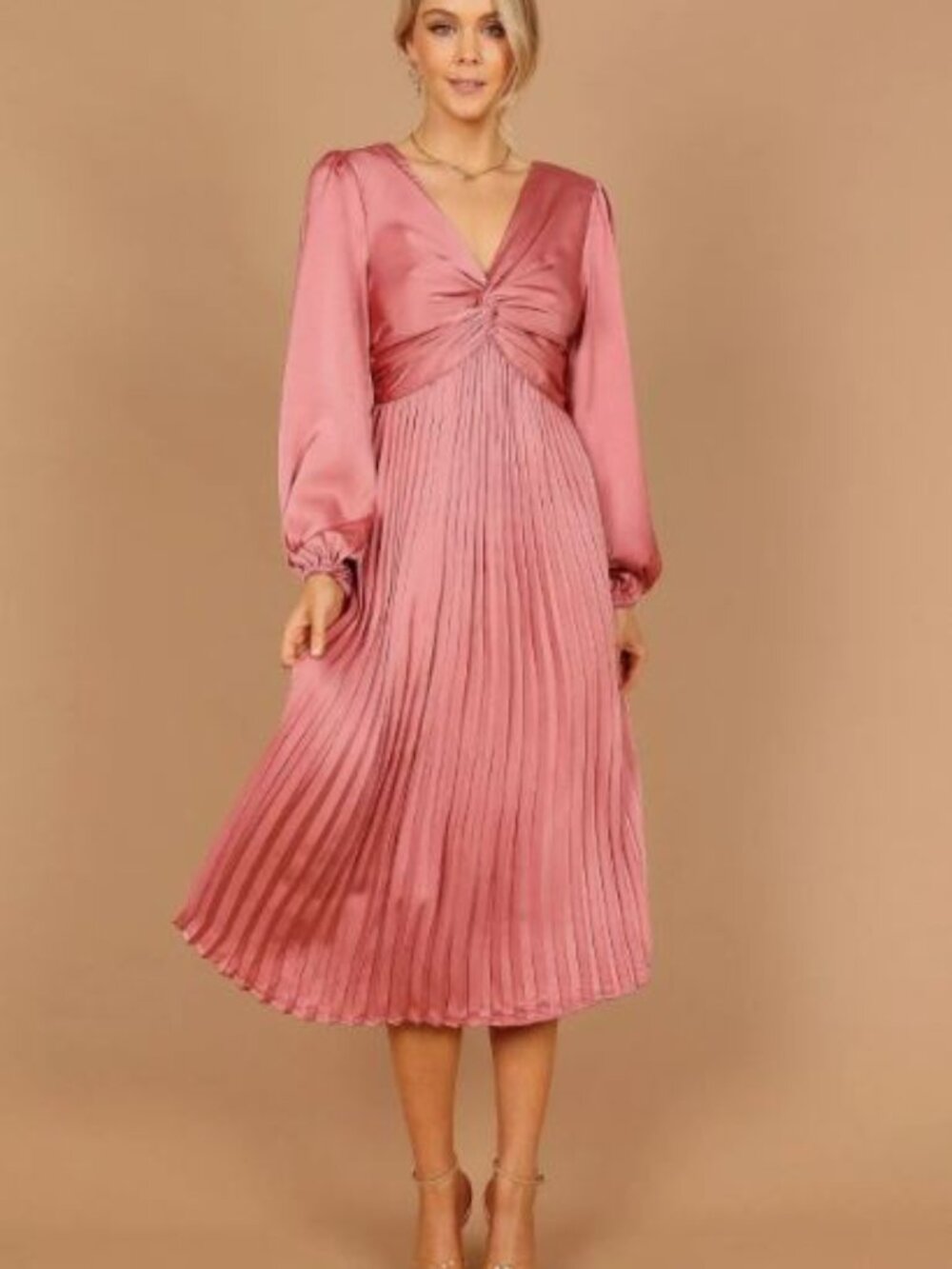 NEW Petal and Pup Women's Noelle Twist Front Pleated Midi Dress Size L